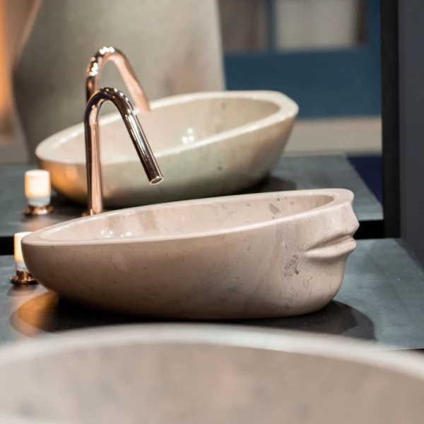 Mia-Urbo-Stone-bathroom-restroom-marble-limestone-sink-basin-bath-Marmorwaschbecken-мармуровий-умивальник-мраморный-умывальник-marmurinis-praustuvas