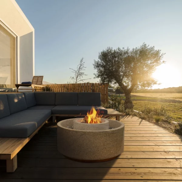 Mia-Urbo-Stone-Ignite-stone-fire-pit-bonfire-akmeninis-židinys-кам'яне-вогнище-каменный-очаг-Steinherd-kamenné-ohniště