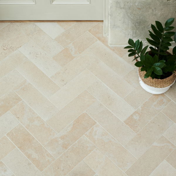 Natural stone tiles flooring mosaics fluted bespoke limestone marble granite onyx marmor Marmormosaik